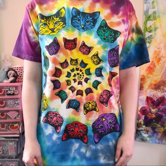 Dolls Kill Tops - Cat spiral rainbow t shirt